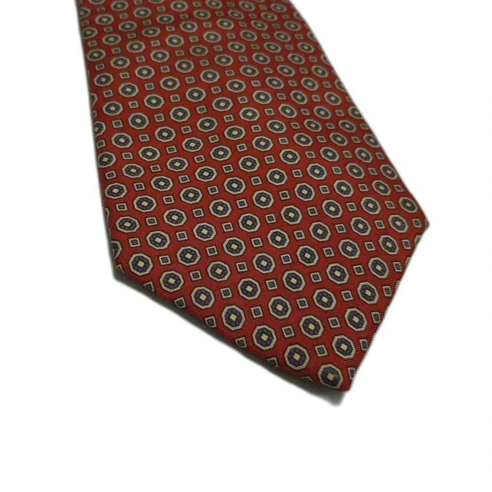 Mario Valentino 100% Silk Made in the USA Men's Neck Tie 57 inches long